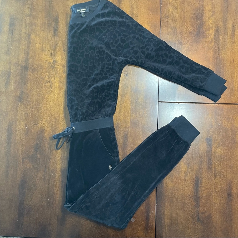 NWOT Black Juicy Couture Velour Animal Print Jumpsuit reserved not buy